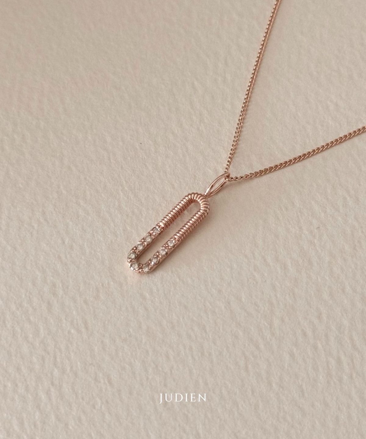 주디엔(JUDIEN) 14k 18k 꼬냑다이아 글로우 원형 목걸이