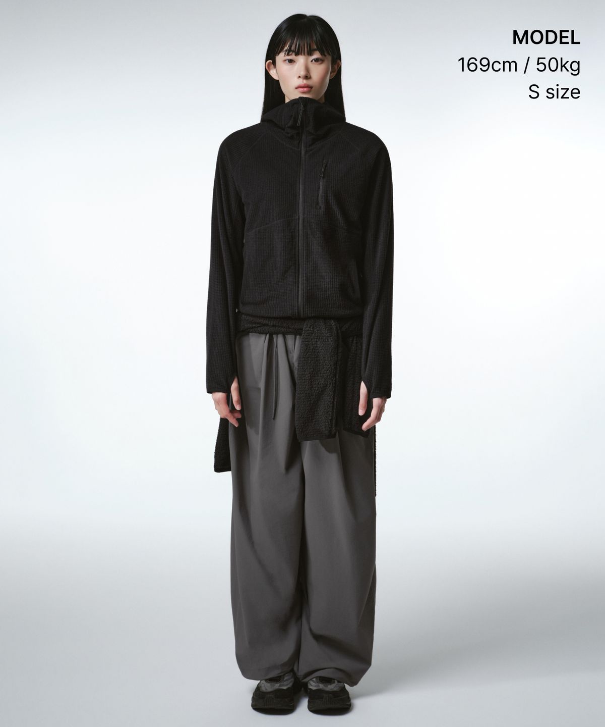 무신사 스탠다드 우먼(MUSINSA STANDARD WOMAN) [시티 레저] 우먼즈 그리드 폴라 플리스 바라클라바 후디드 집업 [블랙]