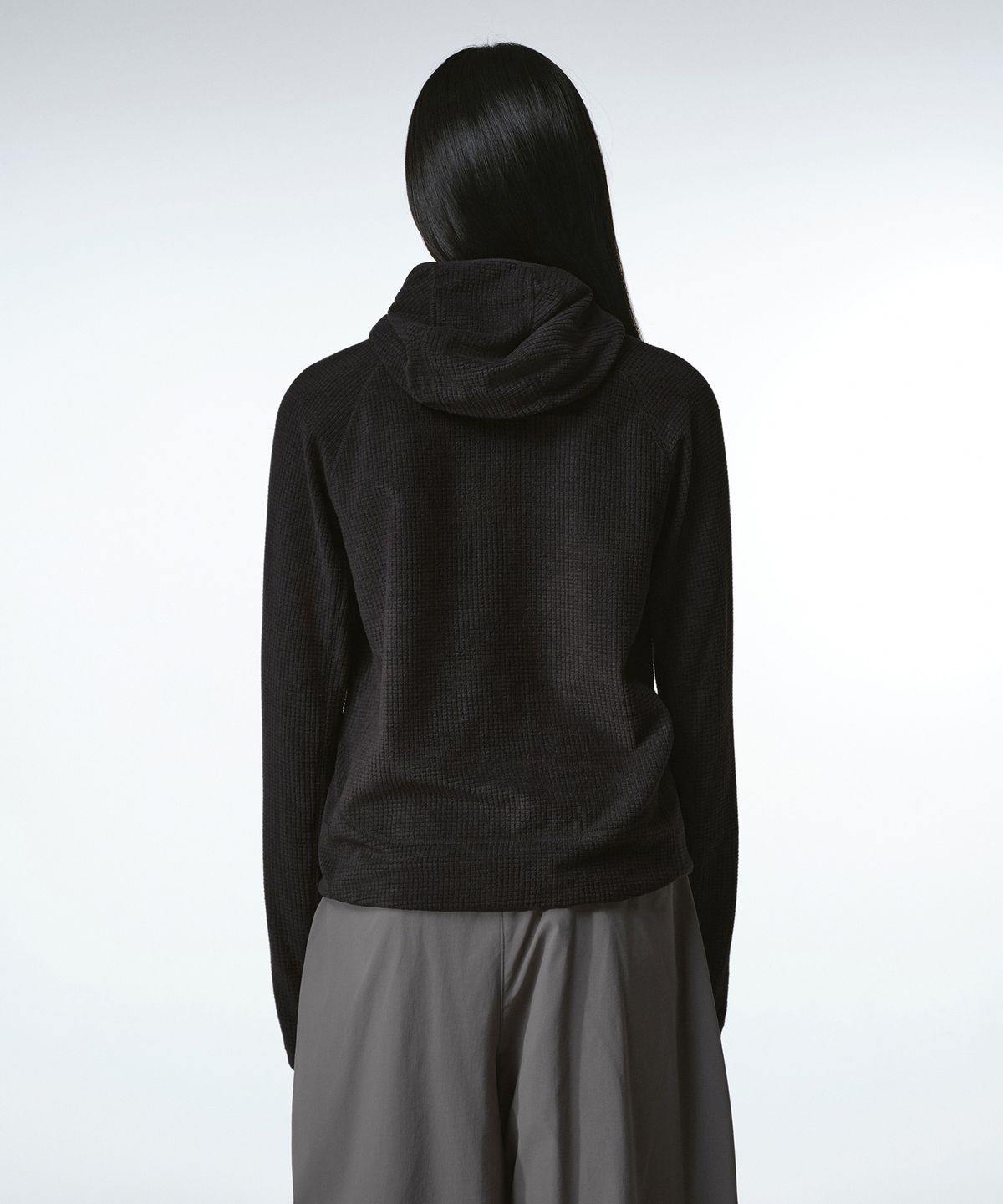 무신사 스탠다드 우먼(MUSINSA STANDARD WOMAN) [시티 레저] 우먼즈 그리드 폴라 플리스 바라클라바 후디드 집업 [블랙]