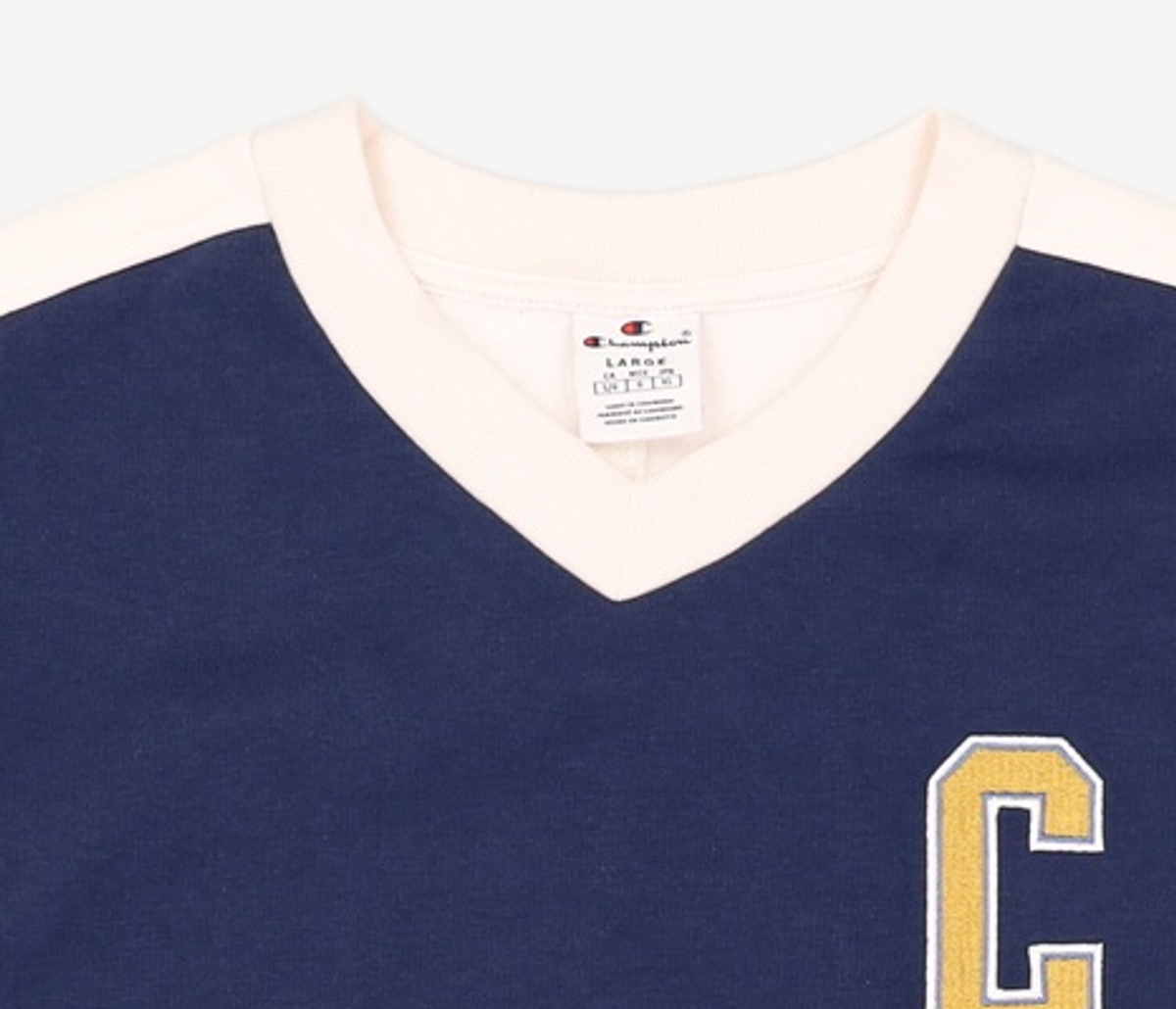 챔피온(CHAMPION) 컬러 블록 브이넥 스웨트셔츠 Normal Navy L