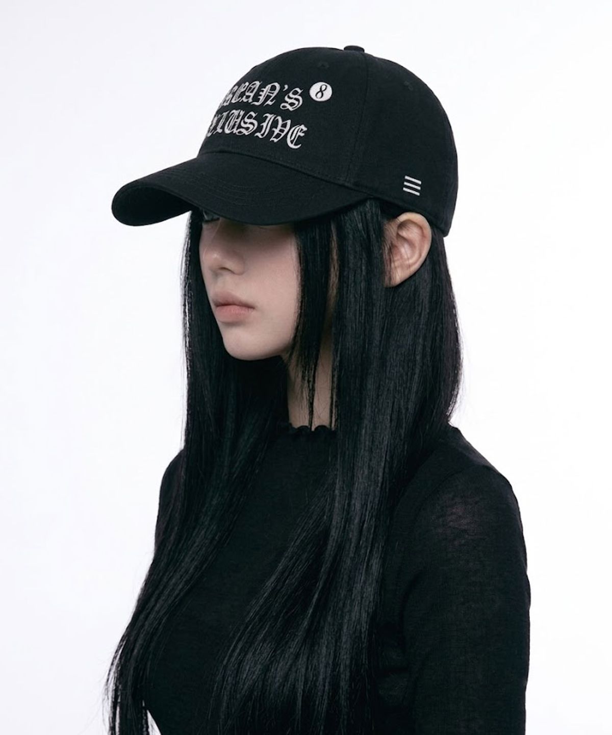 블랙리클루시브(BLACK RECLUSIVE) 어반리클루시브 레터링 볼캡 [BKF2UCW008]