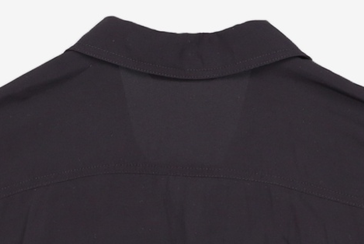 미쏘(MIXXO) 테일러드 아웃포켓 블라우스 MIWBWB801B S