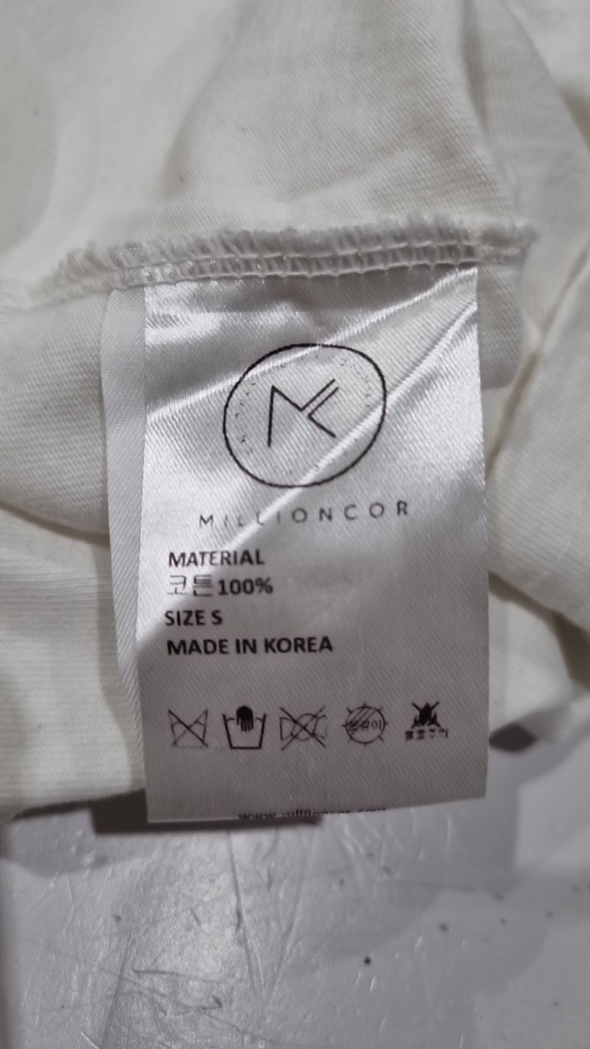 밀리언코르(MILLIONCOR) 반소매 티셔츠 S