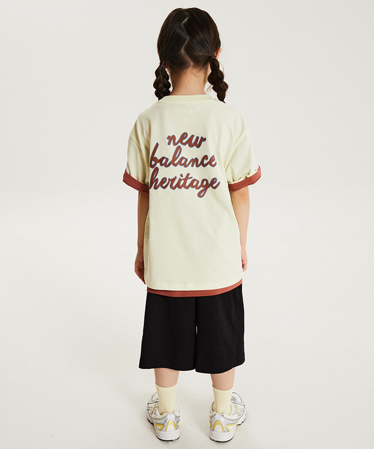 뉴발란스 키즈(NEWBALANCEKIDS) 배색 로고 반팔티 NK9EG3704U30