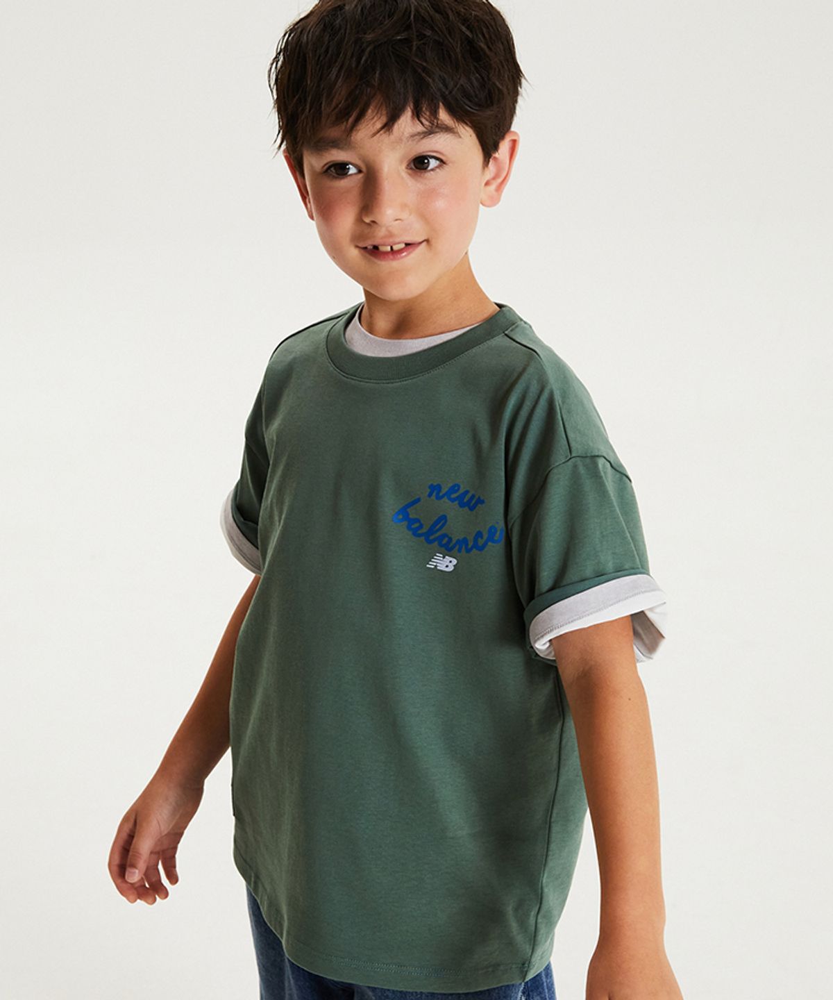 뉴발란스 키즈(NEWBALANCEKIDS) 배색 로고 반팔티 NK9EG3704U49