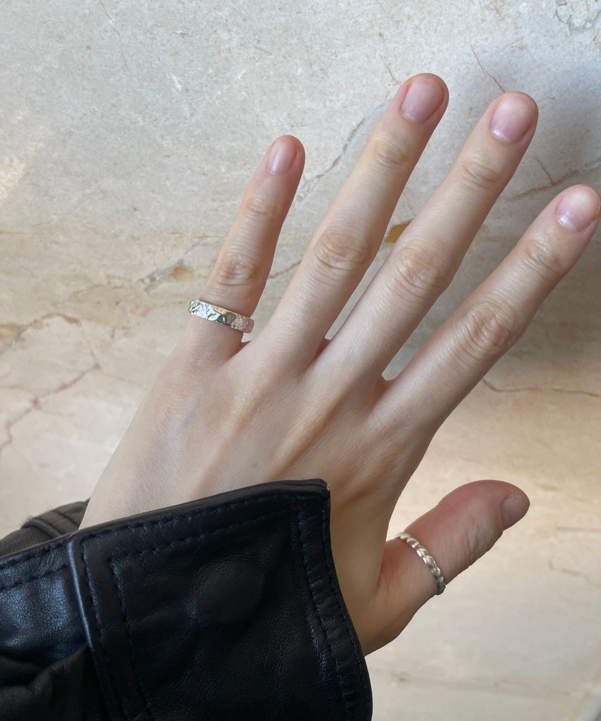 수이오브(SUIOVE) BOLD TEXTURE RING