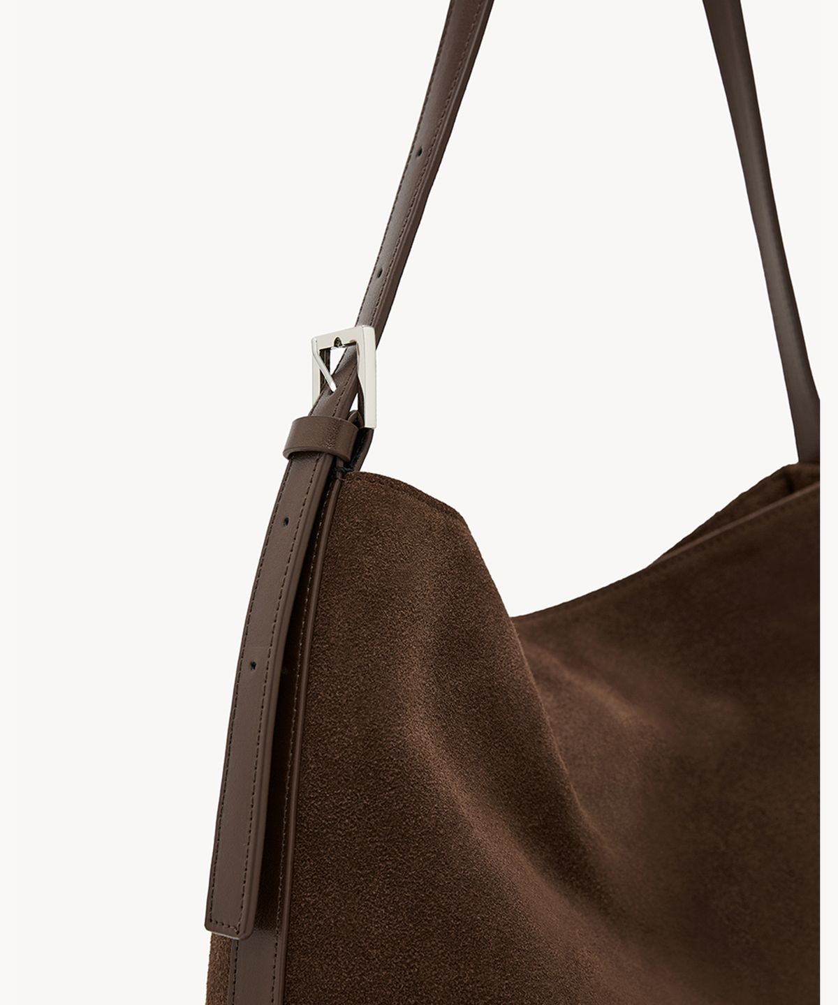 끌라베(CLAVE) 릴리 스웨이드 브라운 토트백 (LILY Suede Brown Tote Bag)