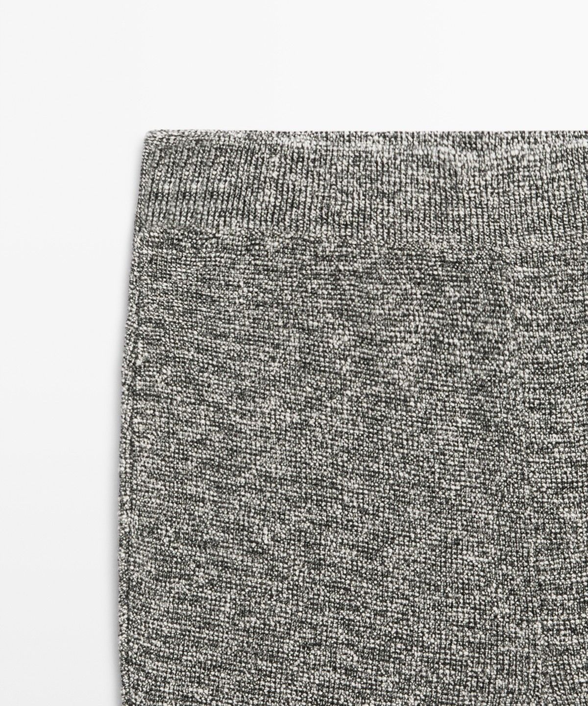 마시모두띠(MASSIMO DUTTI) 슬러브 디테일 셋업 플루이드 팬츠