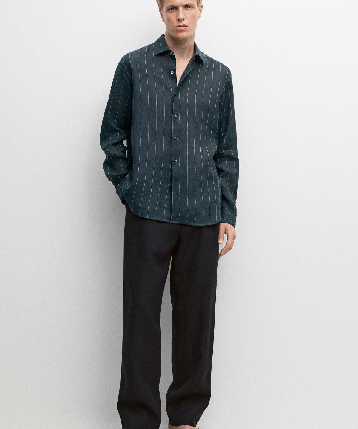 마시모두띠(MASSIMO DUTTI) 레귤러 핏 100% 린넨 스트라이프 셔츠