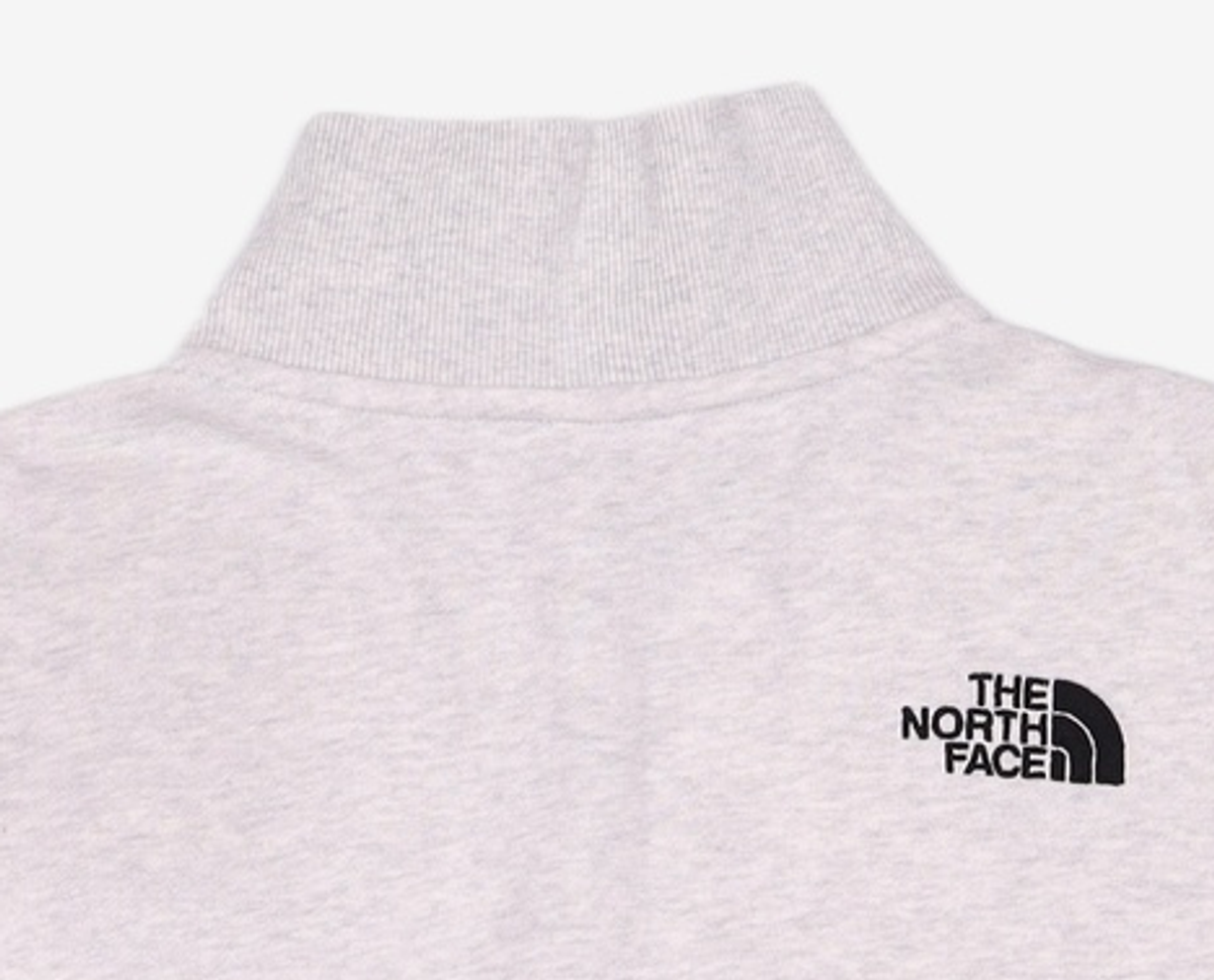 노스페이스(THE NORTH FACE) NM5MQ04A 에센셜 하프 집 스웻셔츠 90