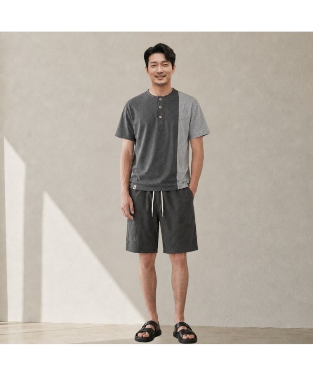 커스텀어스(CUSTOMUS) 남성 피그먼트 블록 헨리넥 반팔티셔츠 CXS26MKRT501 GRY
