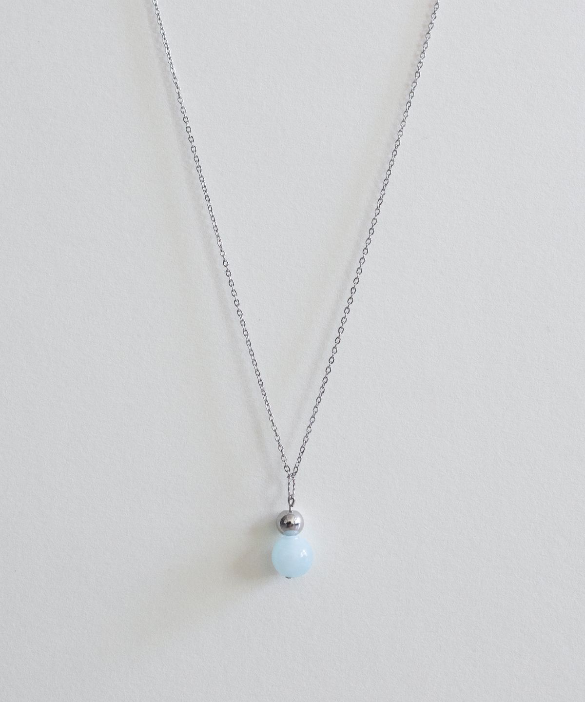 메리모티브(MERRYMOTIVE) Aquamarine gemstone drop necklace