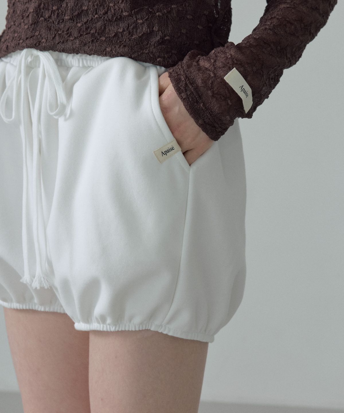 아페이즈(APAISE) Marshmallow-Fit Shorts(White)