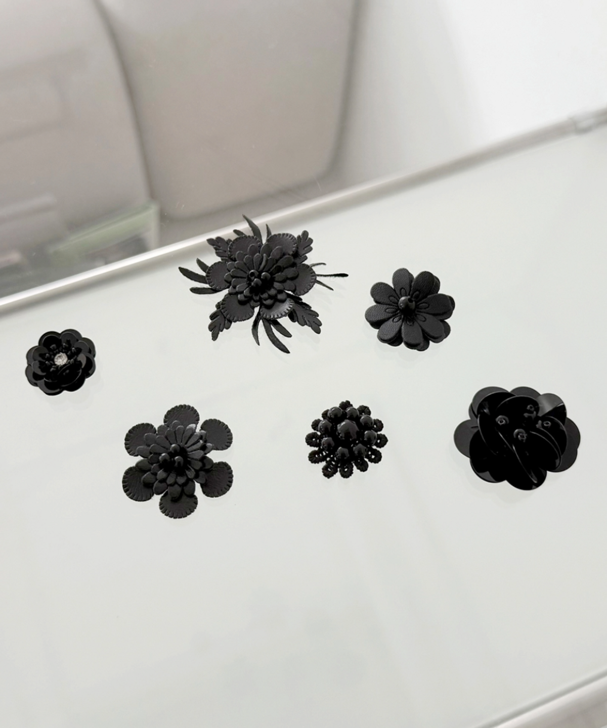 판타스틱 플래닛(FANTASTIC PLANET) [SET] blackberry flower shoe charm 6piece 슈참, 옷핀