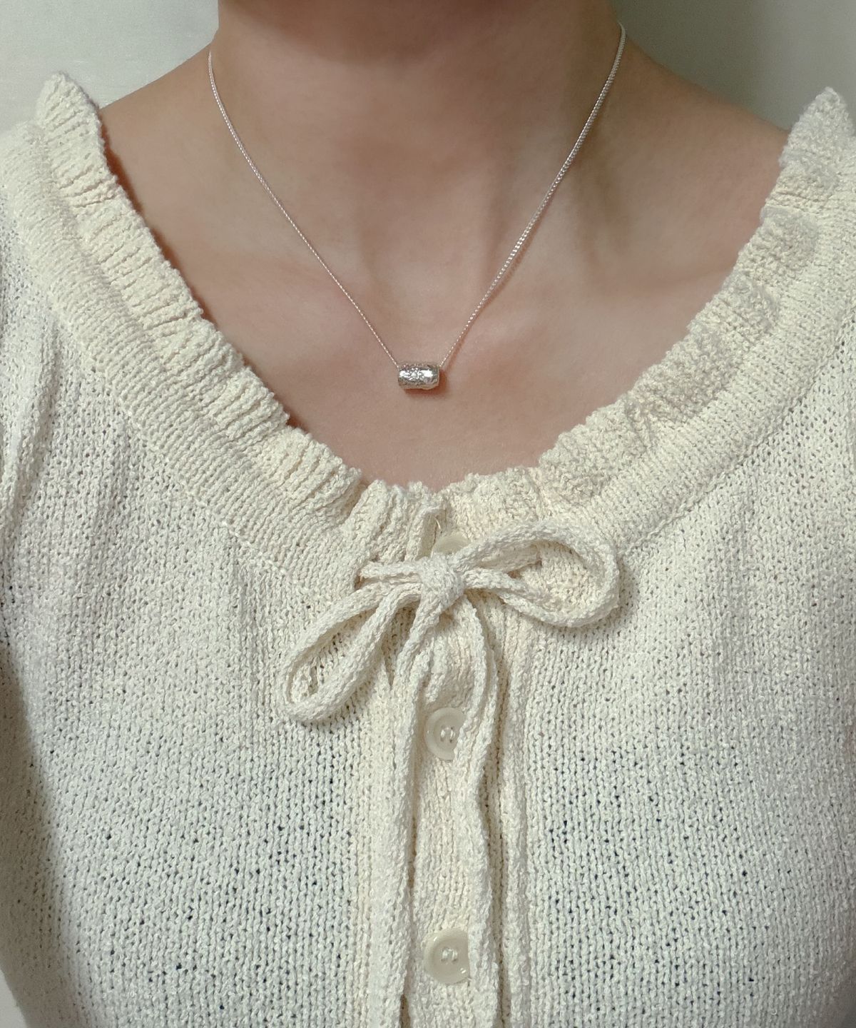 수이오브(SUIOVE) TEXTURE NECKLACE