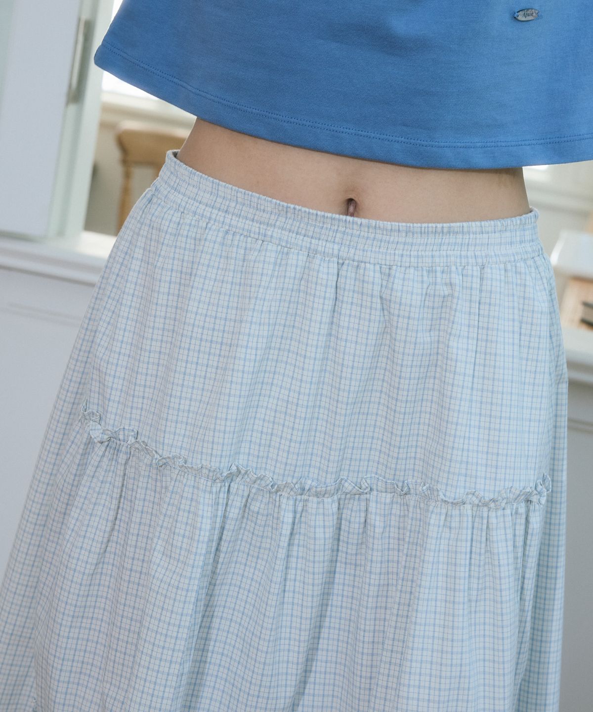 아페이즈(APAISE) [투웨이] Check Cancan Shirring Long Skirt(Sky Blue)