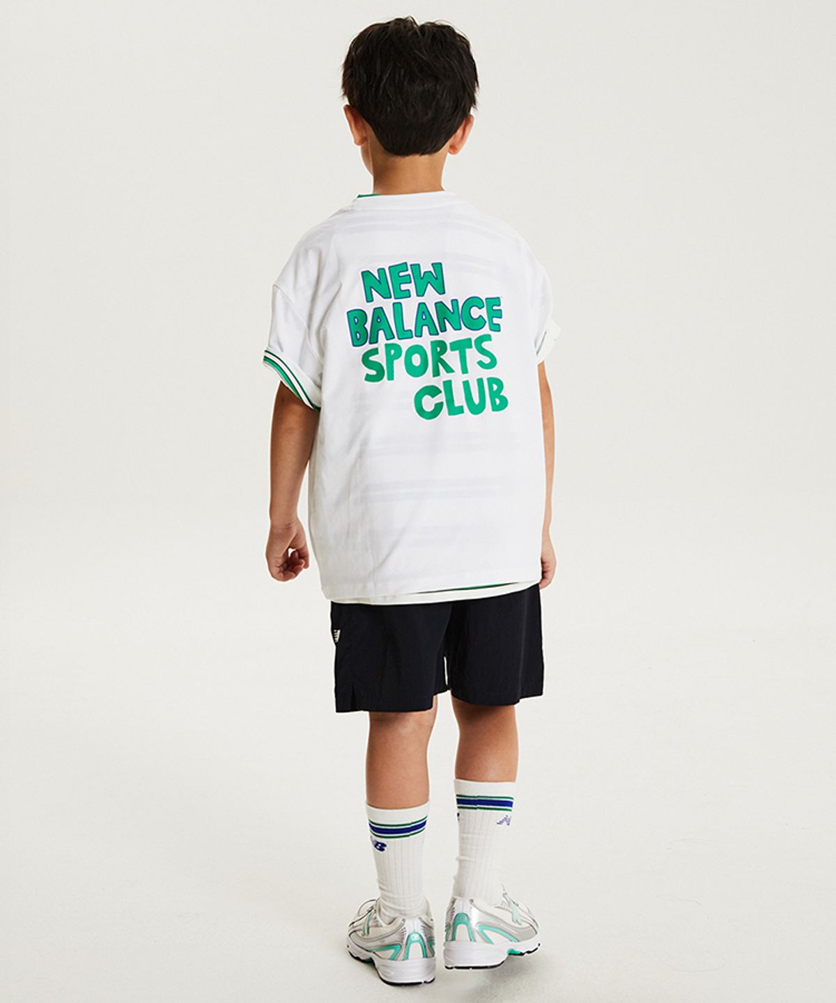 뉴발란스 키즈(NEWBALANCEKIDS) 로고 그래픽 반팔티 NK9EG3703U10