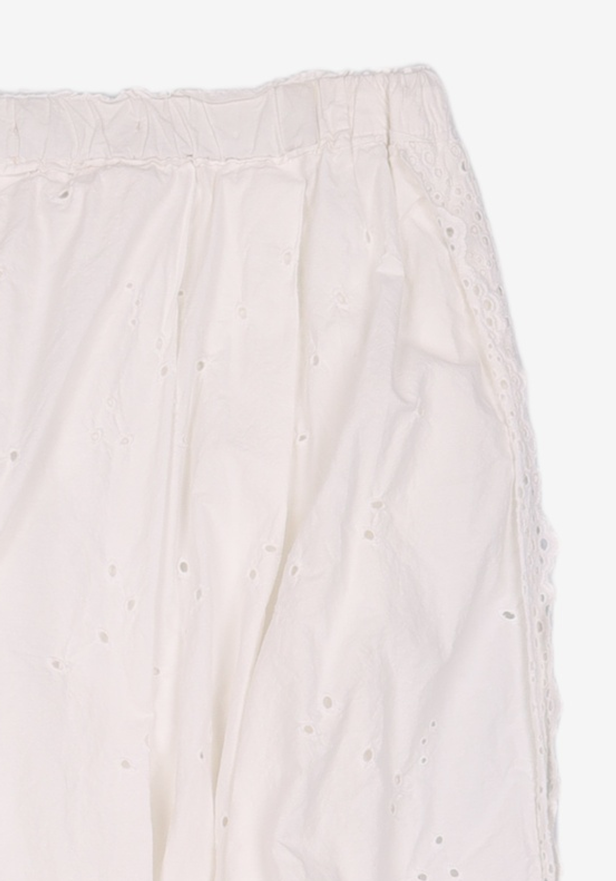 아떼 바네사브루노(ATHE VANESSABRUNO) 화이트 펀칭배색 밴딩스커트 (VLSK2B203WT) 38