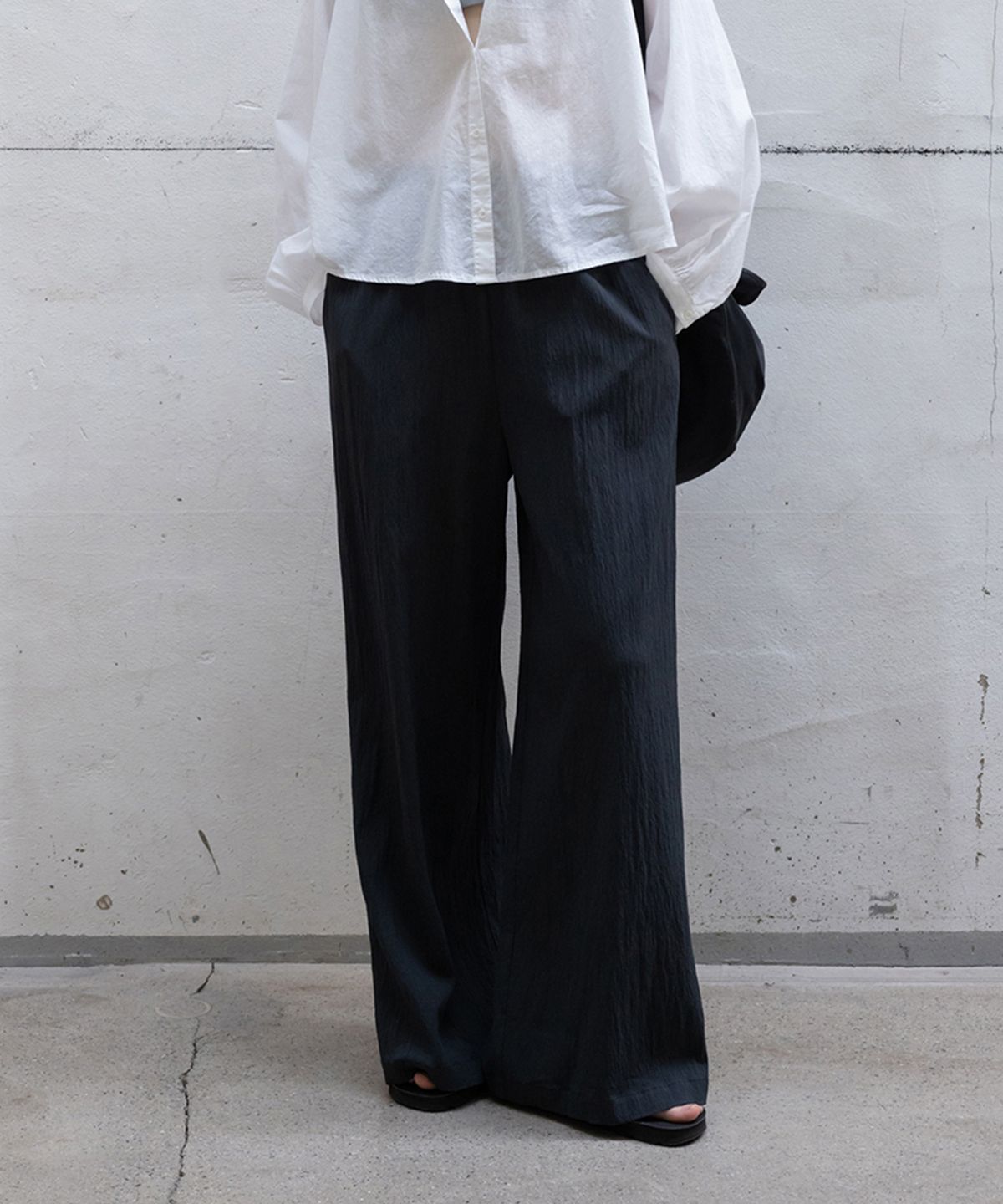 모노크롬(MONOCHROME) brome banding pants