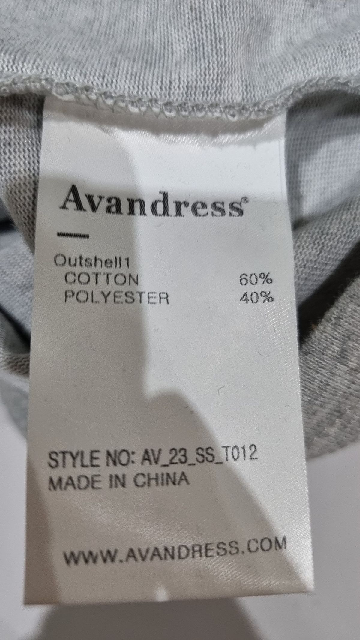 어반드레스(AVANDRESS) 반소매 티셔츠