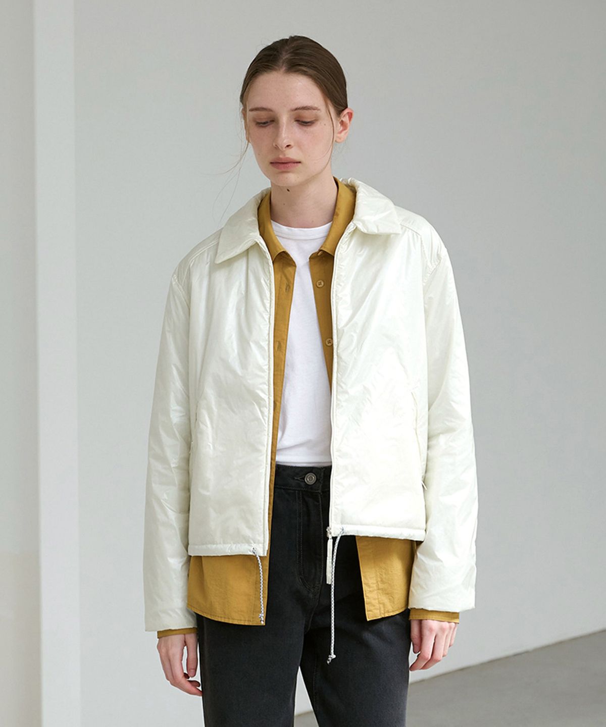 모노크롬(MONOCHROME) amorite jumper(ivory)
