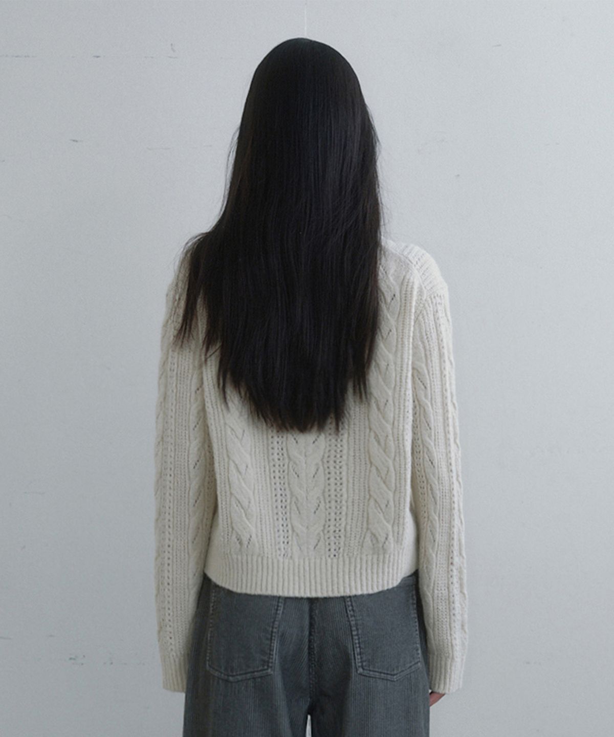 모노크롬(MONOCHROME) cable pullover (ivory)