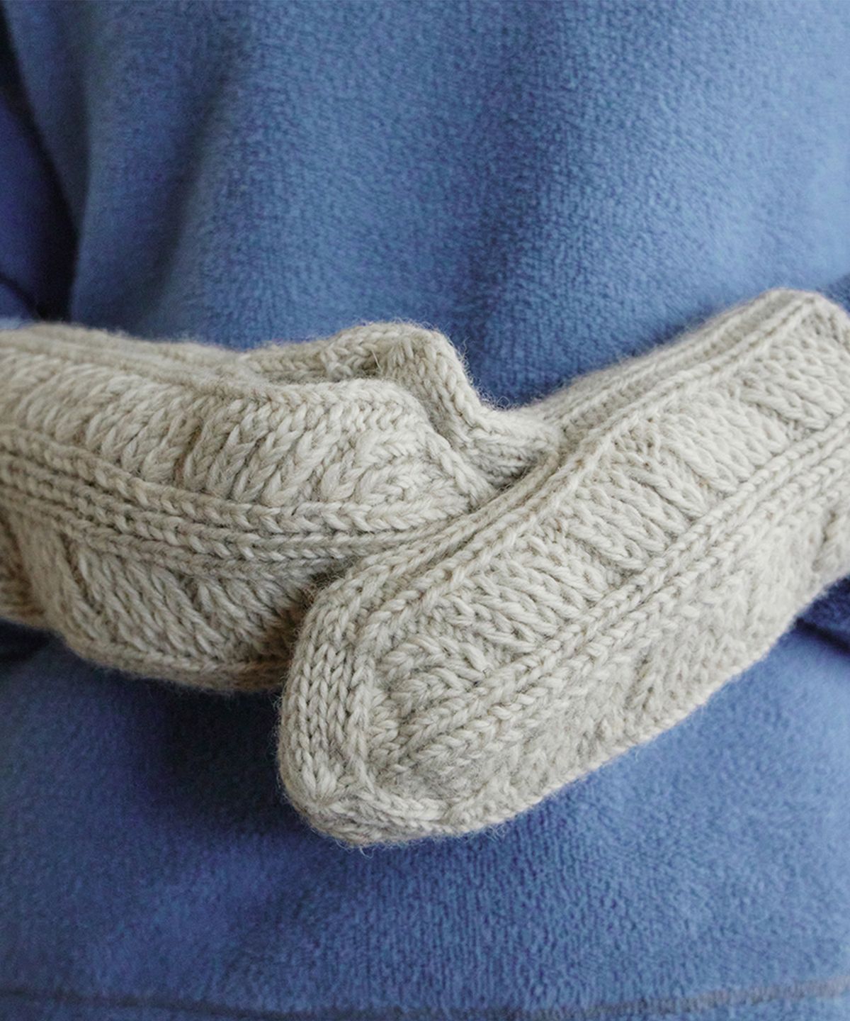 모노크롬(MONOCHROME) hand leaf gloves (ivory)