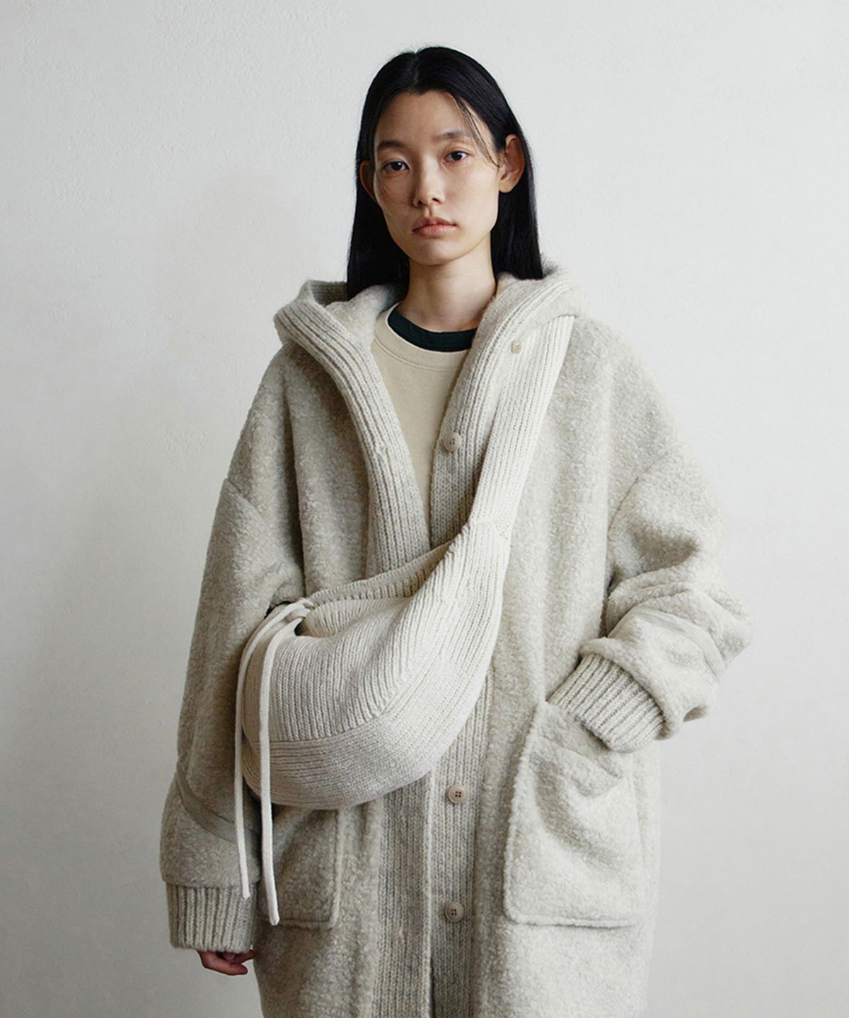 모노크롬(MONOCHROME) picker knit bag (ivory)