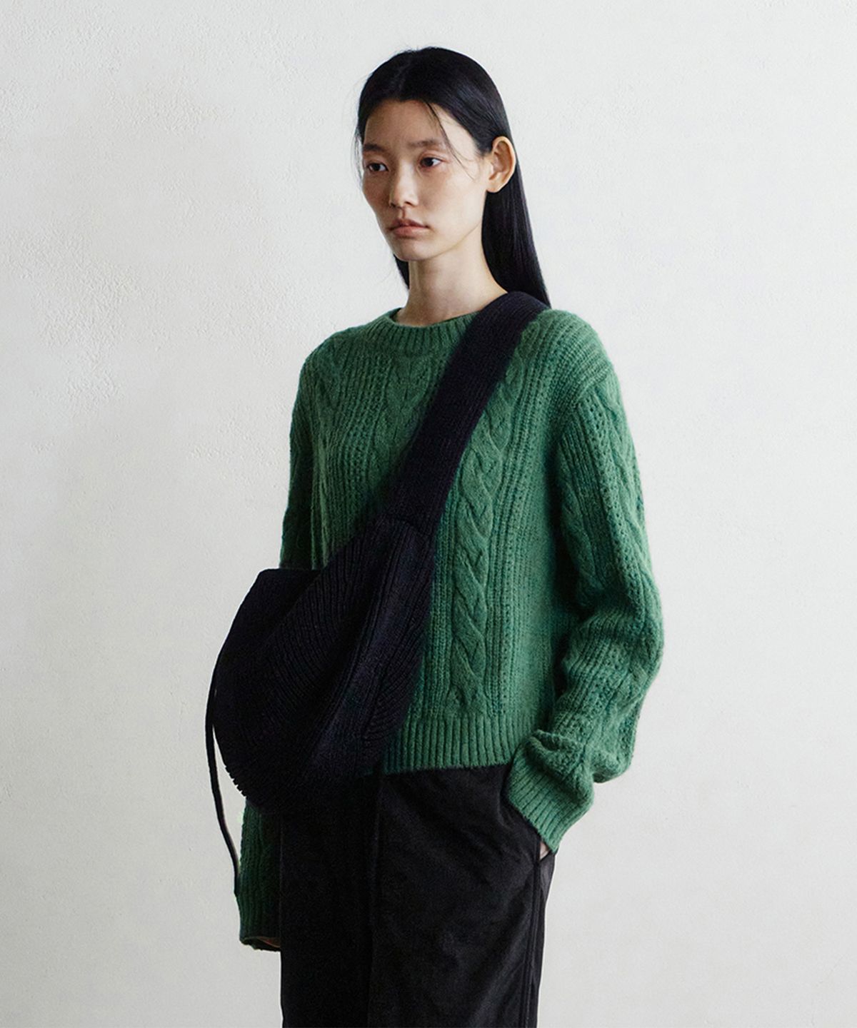 모노크롬(MONOCHROME) picker knit bag (black)