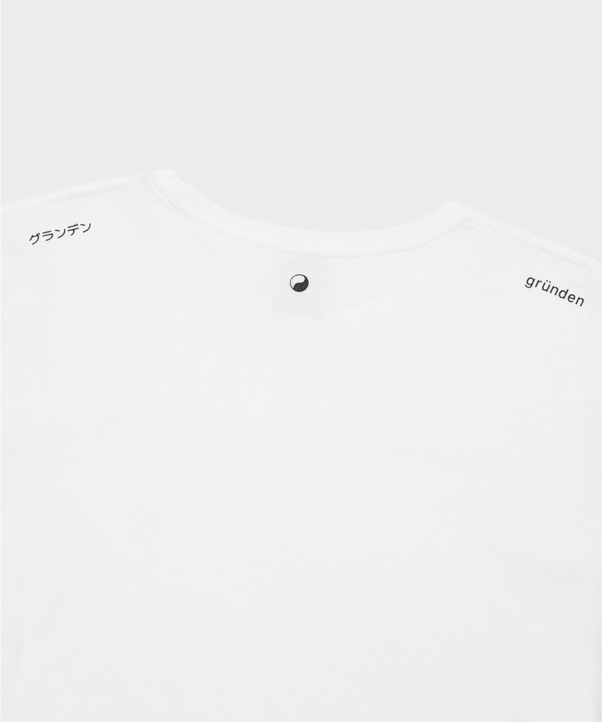 글런든(GRUNDEN) SMALL LOGO T-SHIRT (WHITE)_G26BUJTS05