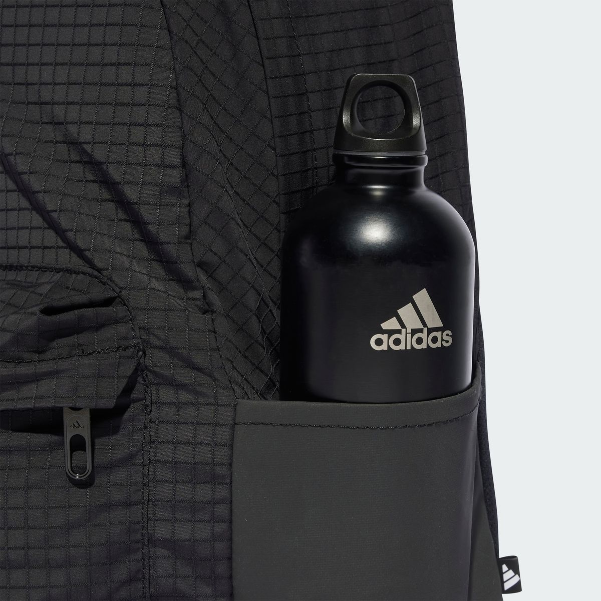 아디다스(ADIDAS) 에센셜 3-스트라이프 백 투 스쿨 2 백팩 JX6497