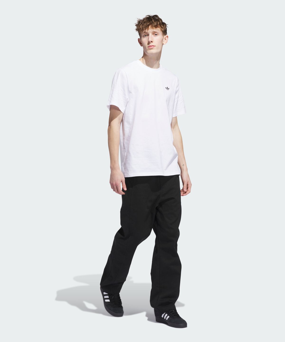아디다스(ADIDAS) 4.0 Logo 티 JW0039