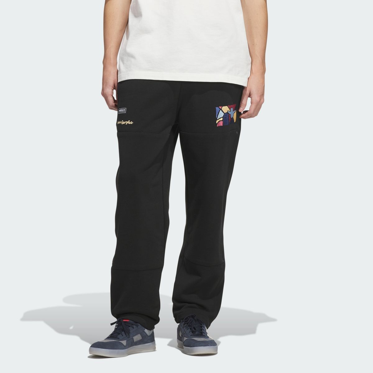 아디다스(ADIDAS) 스케이트보딩 x 마크 곤잘레스 그래픽 스웻팬츠 KR6573