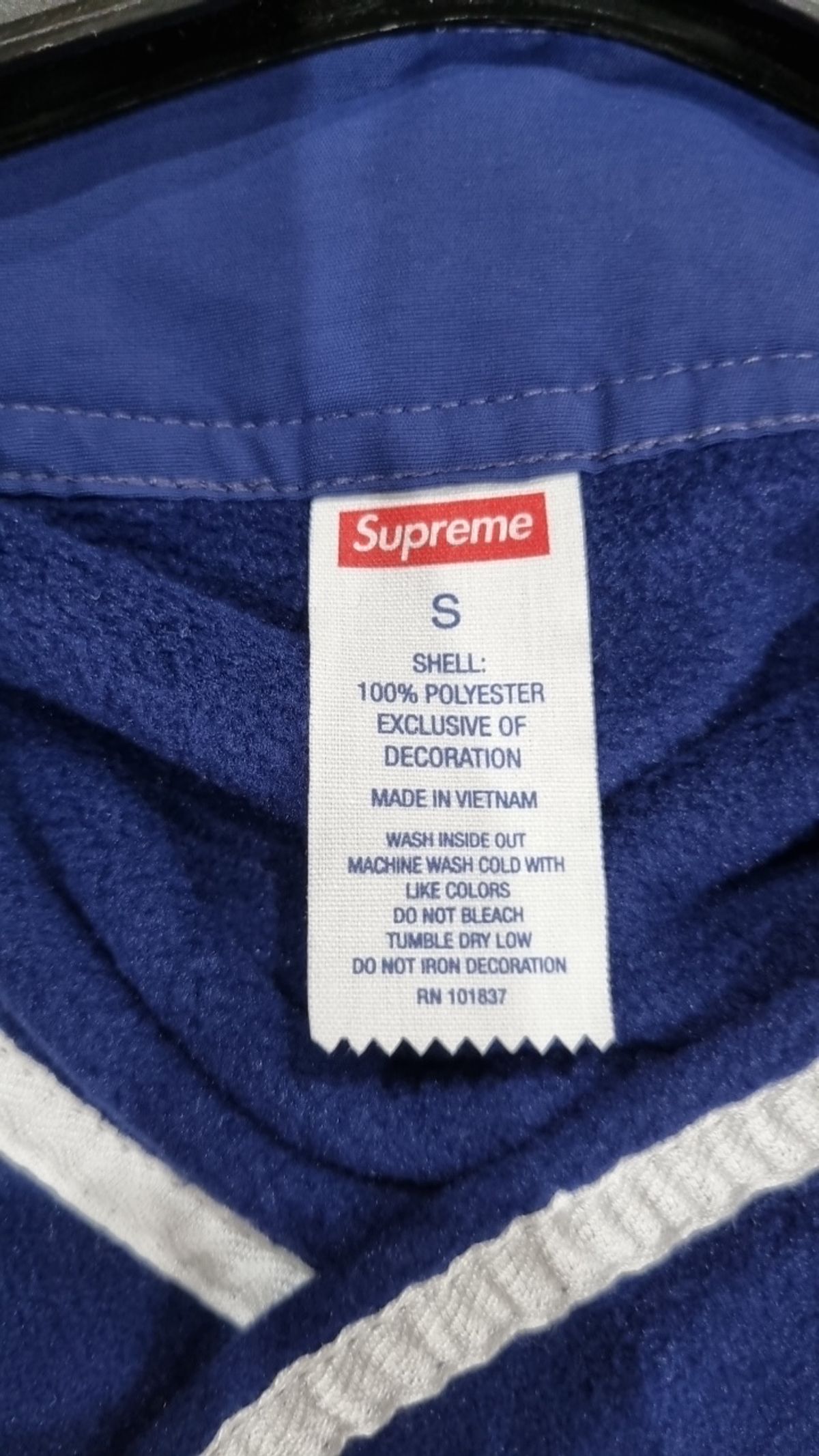 슈프림(SUPREME) 기타 상의 S