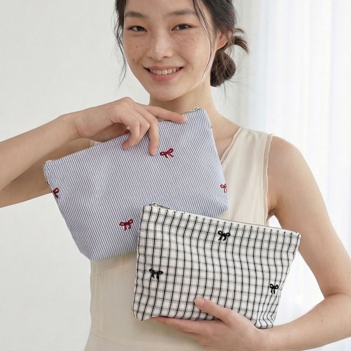플룻스튜디오(FLUIT STUDIO) 클러치옵션 스트라이프 체크 리본 에코백