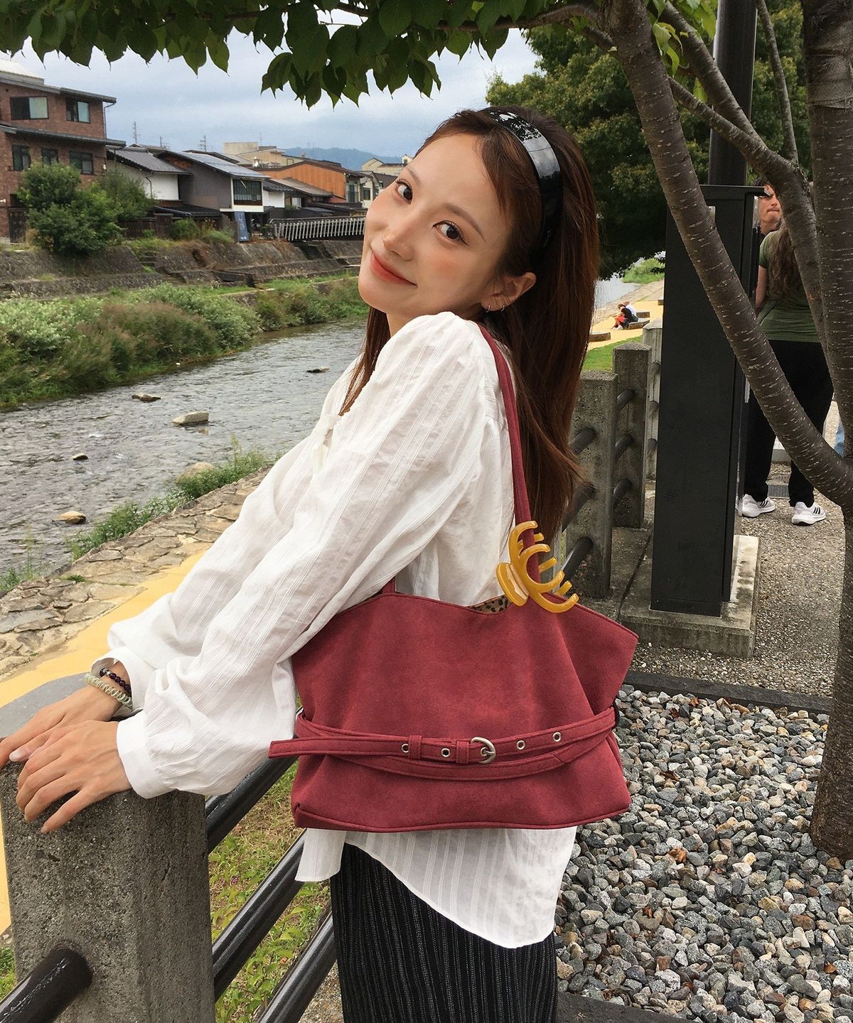 레터리(LETERIE) MELLOW REVERSIBLE BELT TOTE BAG_8COLOR