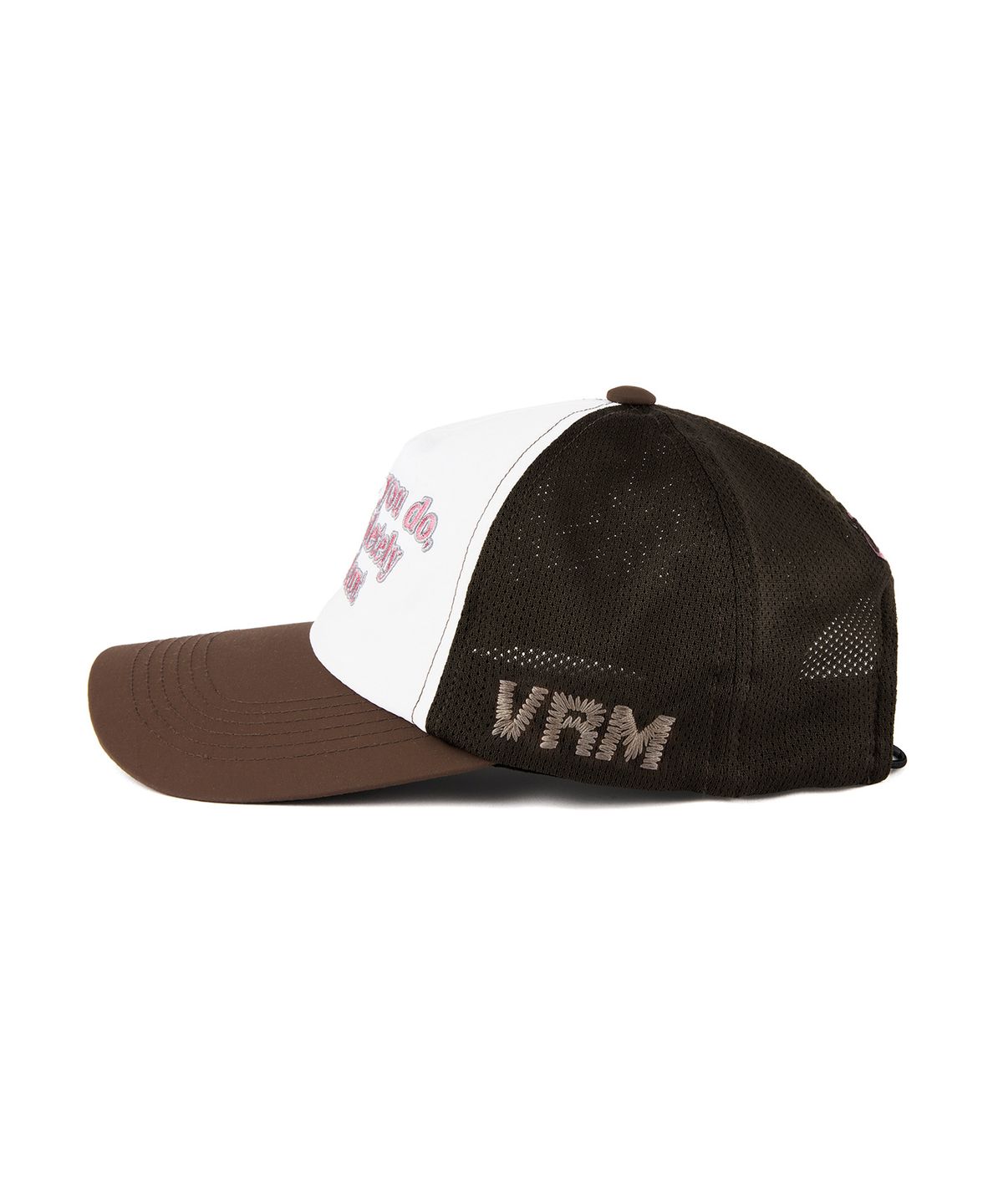 베루툼(VERUTUM) 슬로건 트러커 햇 브라운