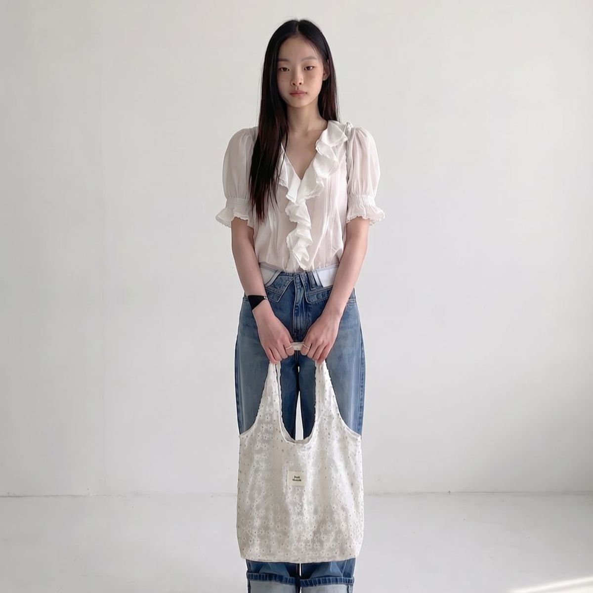 플룻스튜디오(FLUIT STUDIO) 꽃자수 오간자 레이스 숄더백 에코백