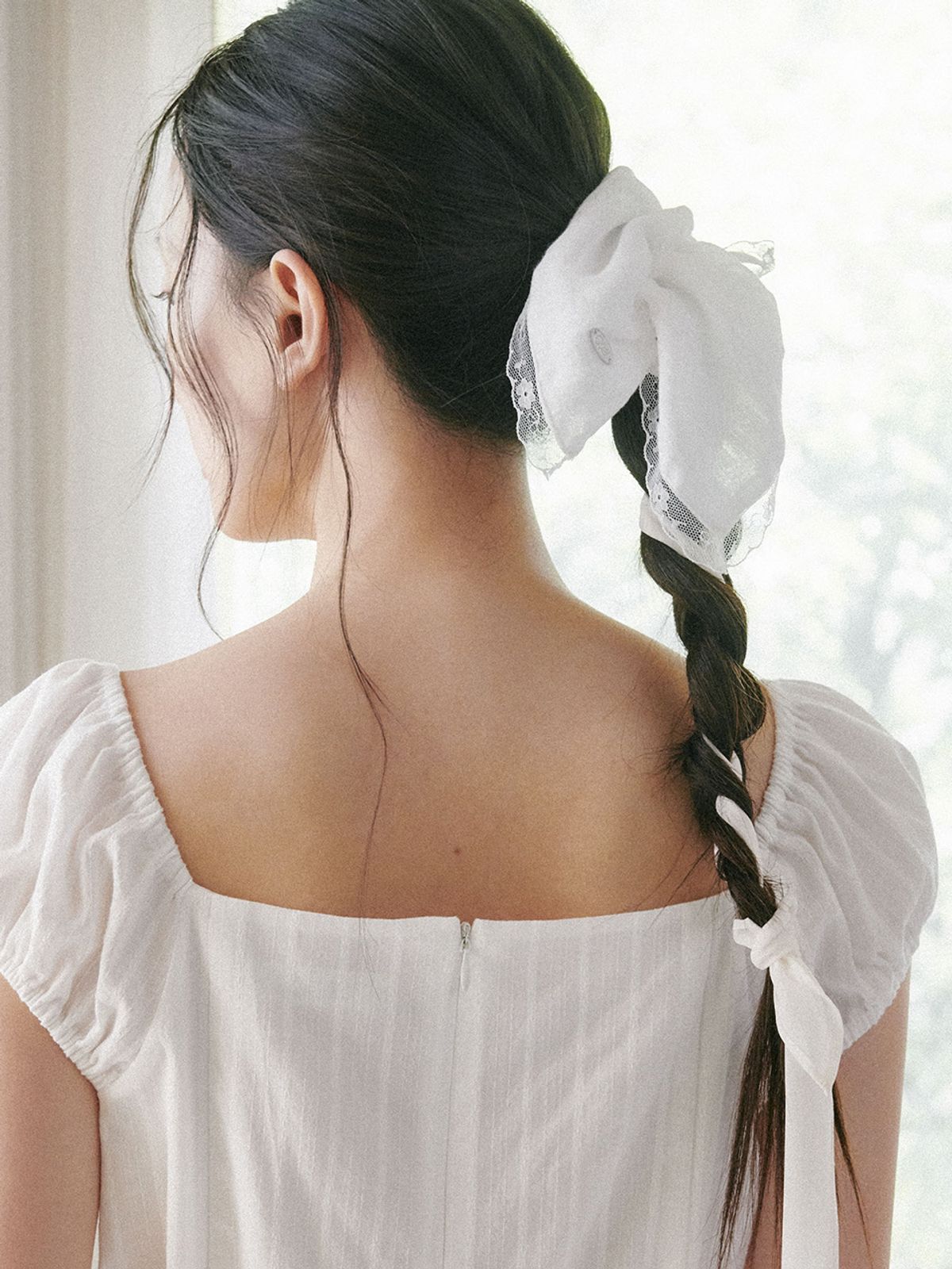 오앨(OUEL) LACE SQUARE SCRUNCH_WHITE