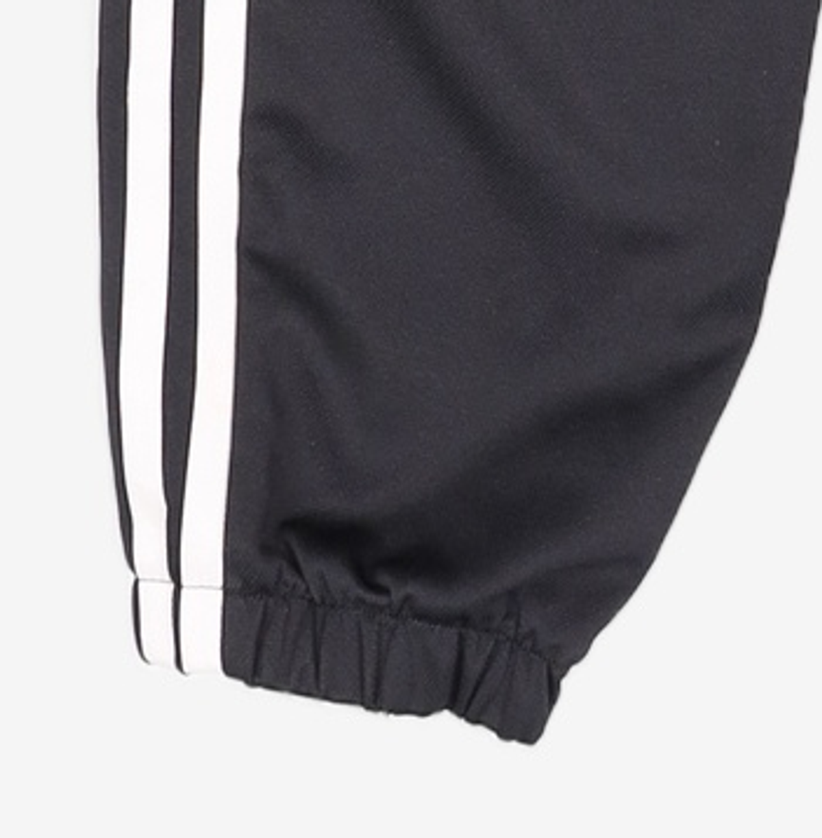 아디다스(ADIDAS) 로고 트레이닝 팬츠 - 블랙 / H37070 S