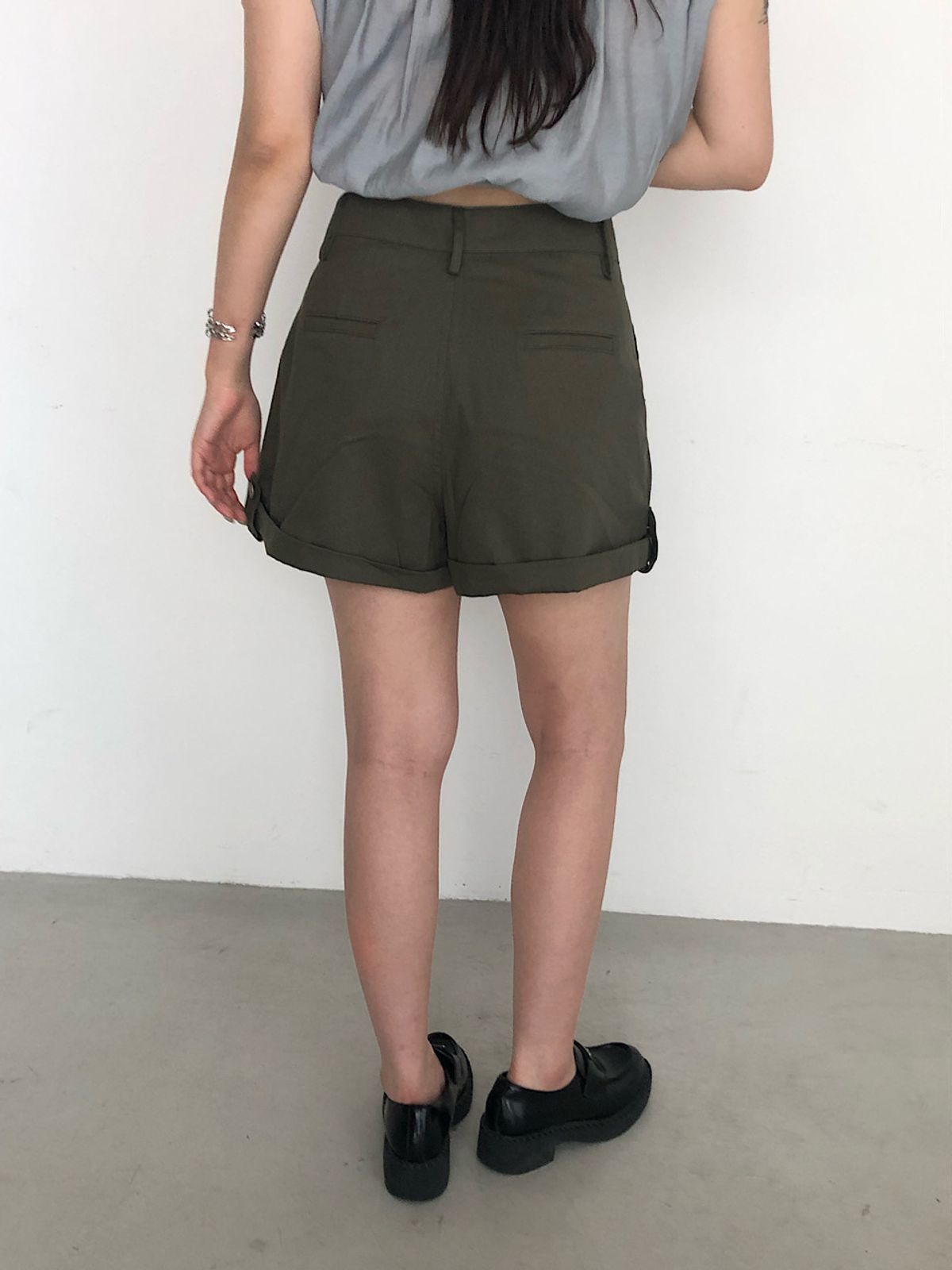 아포엠(APOEM) Folded Half Pants (2C)