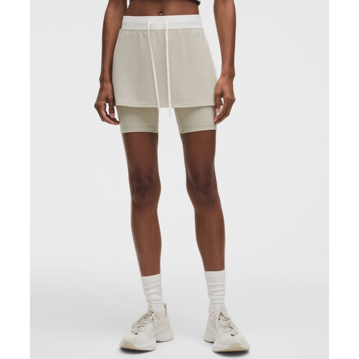 룰루레몬(LULULEMON) Everlux™ 컬러블록 레이어드 스커트  MHAZ WHT