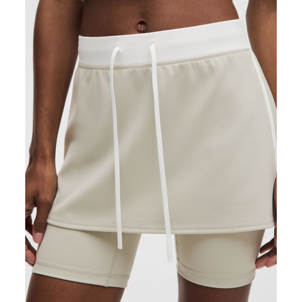 룰루레몬(LULULEMON) Everlux™ 컬러블록 레이어드 스커트  MHAZ WHT