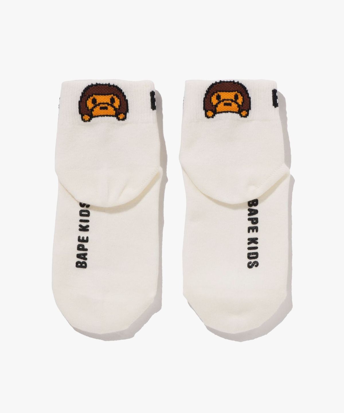 베이프 키즈(BAPE KIDS) 베이비 마일로 양말(KIDS) WHITE