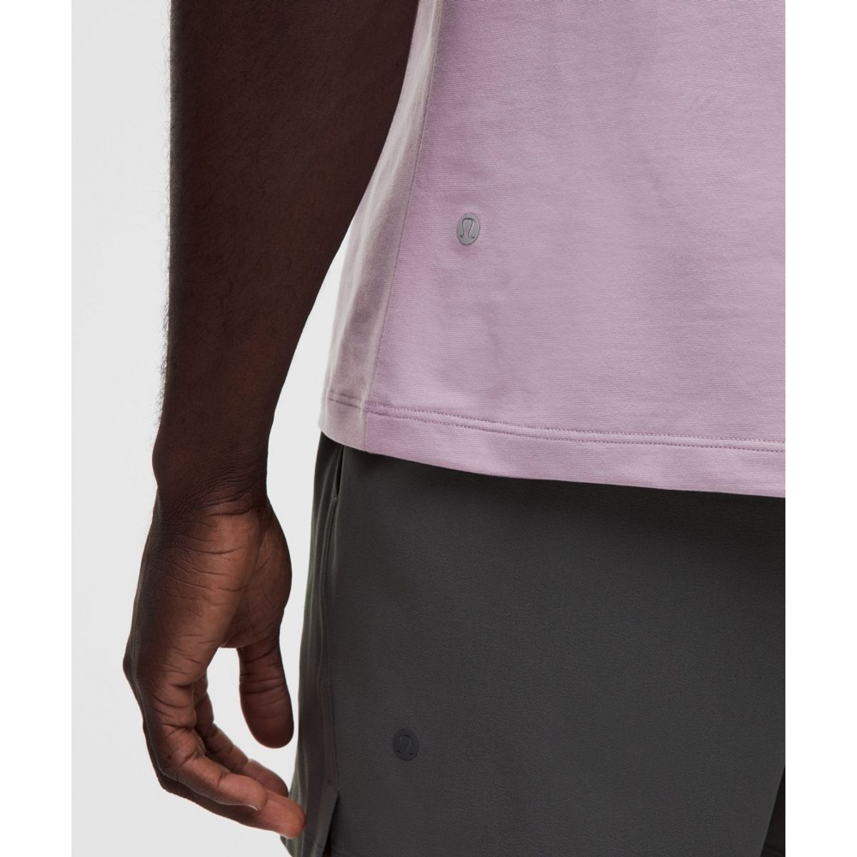 룰루레몬(LULULEMON) 제로드 인 숏슬리브 셔츠  LOTU