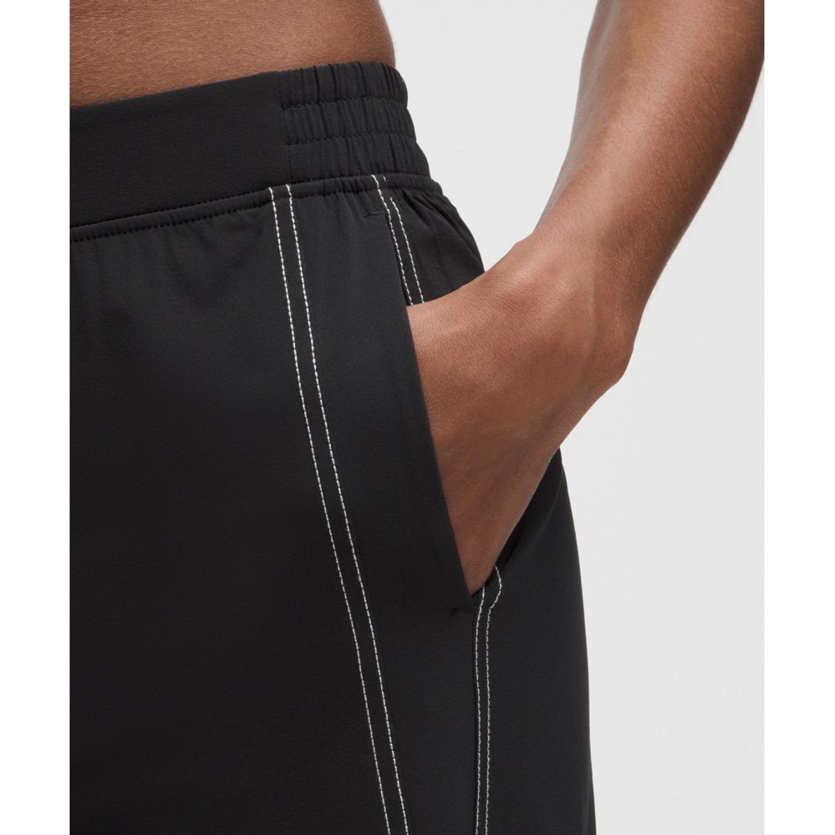 룰루레몬(LULULEMON) 디파인 하이라이즈 스위프트 조거 *레귤러  BLK LTIV
