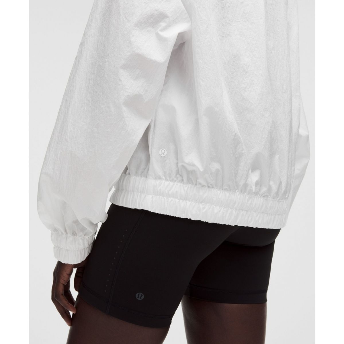 룰루레몬(LULULEMON) 라이트웨이트 플리티드 트랙 재킷  WHT