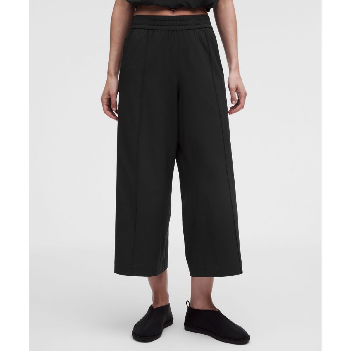 룰루레몬(LULULEMON) 브리즐리 미드라이즈 크롭 팬츠  BLK