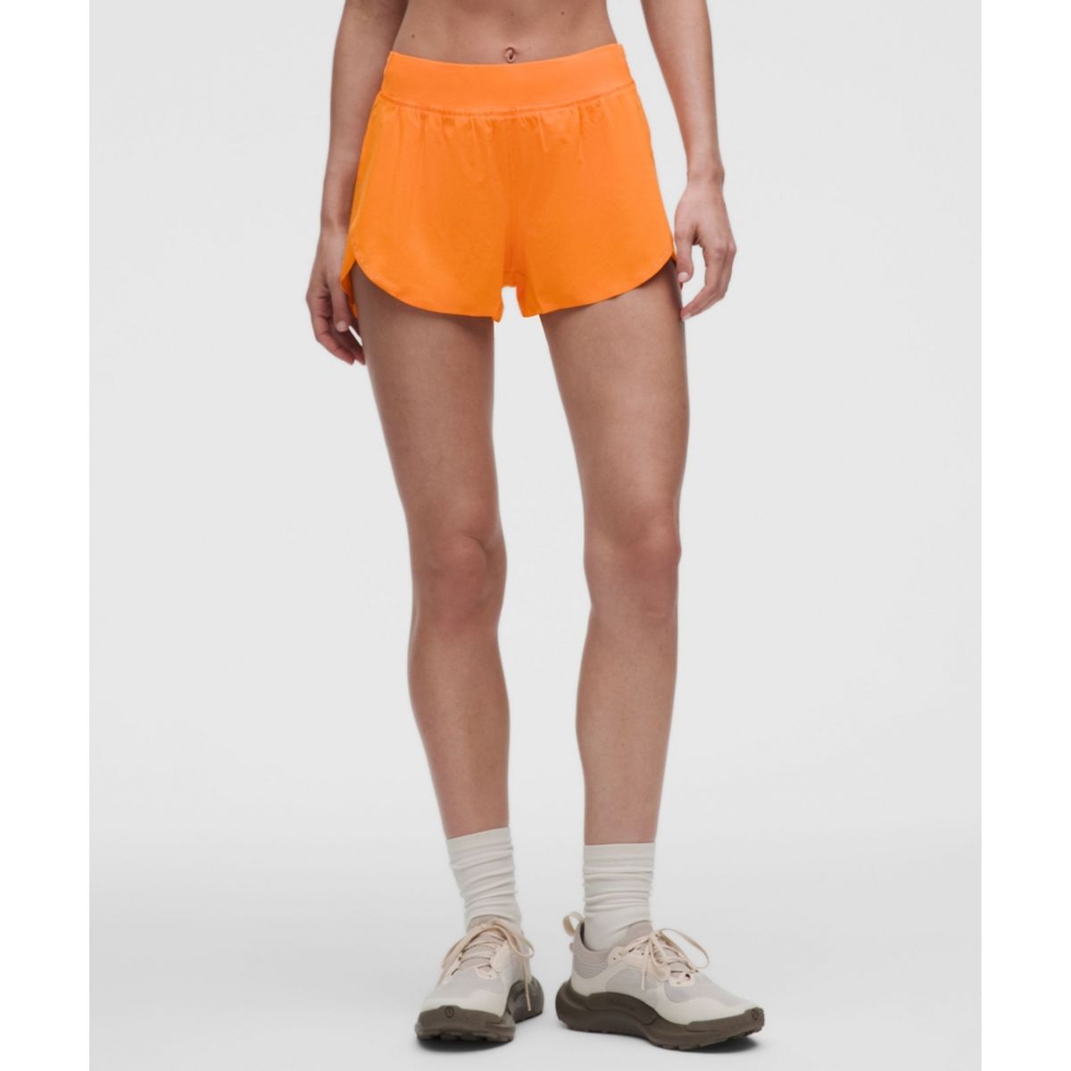 룰루레몬(LULULEMON) 패스트 앤 프리 하이라이즈 클래식 핏 스플릿 쇼츠 3inch  CSZT