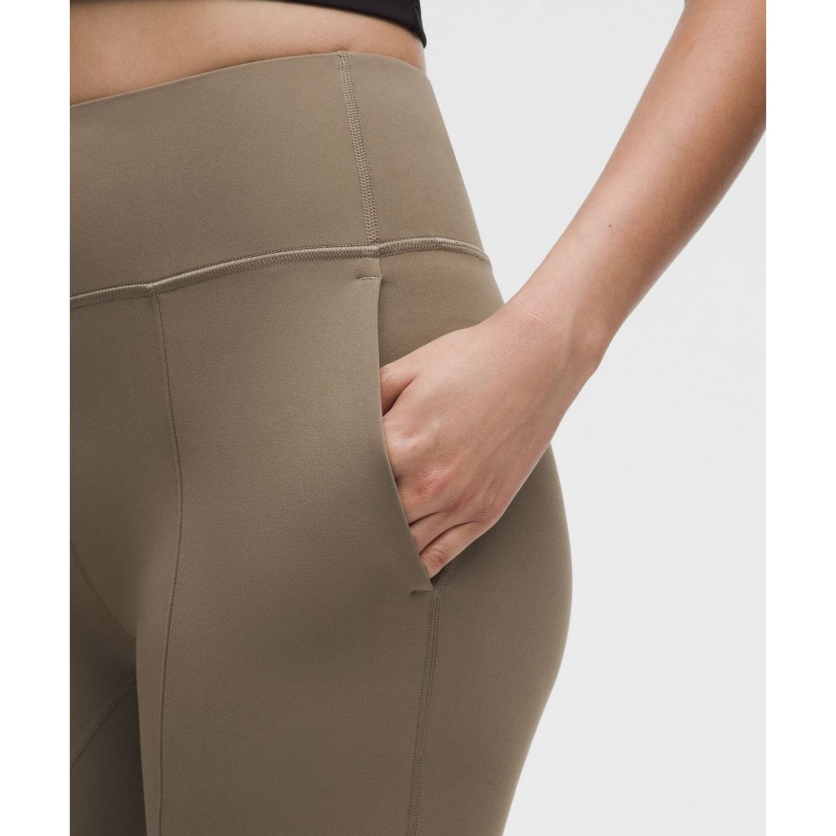 룰루레몬(LULULEMON) 그루브 하이라이즈 플레어드 팬츠 위드 포켓 32.5inch  NOMD